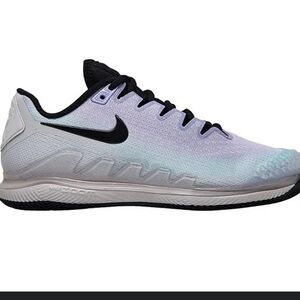 Women’s  Nike Air Zoom Vapor X Knit Tennis Shoes size 8